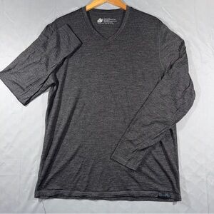 Woolly Shirt Mens XL Gray Merino Wool Long Sleeve V-Neck Tee Tagless Base Layer